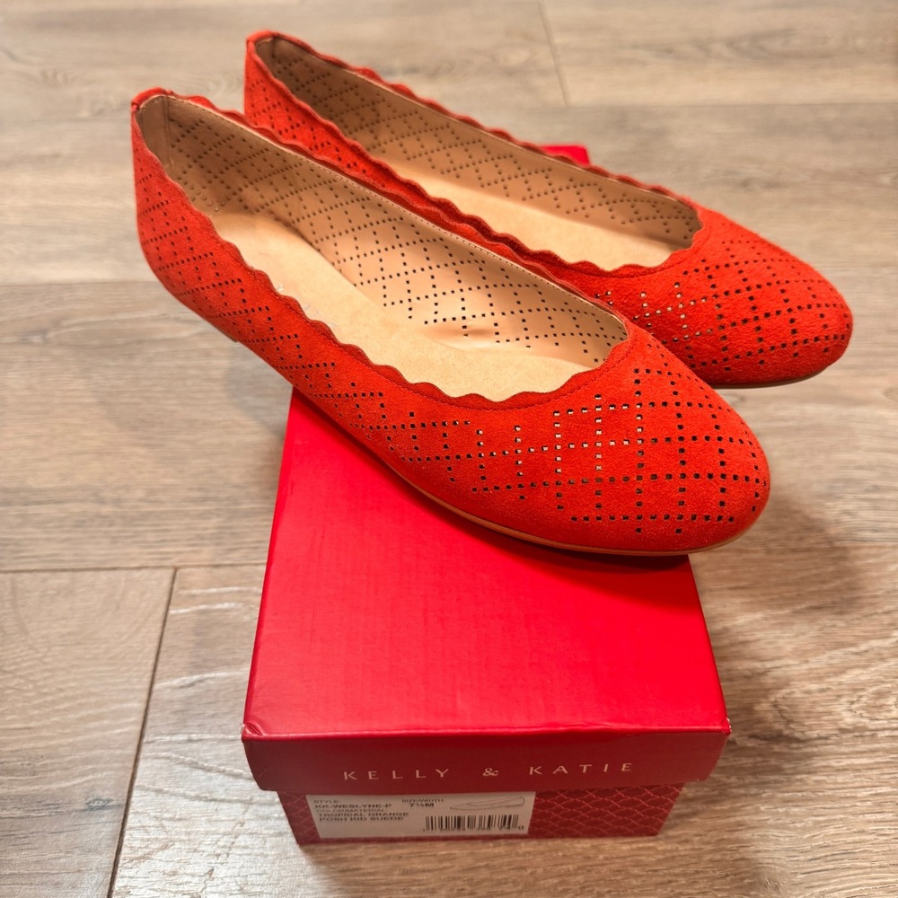 Kelly & Katie Weslyne Tropical Orange Posh Kid‎ Suede Ballet Flats Shoes 7 1/2 M